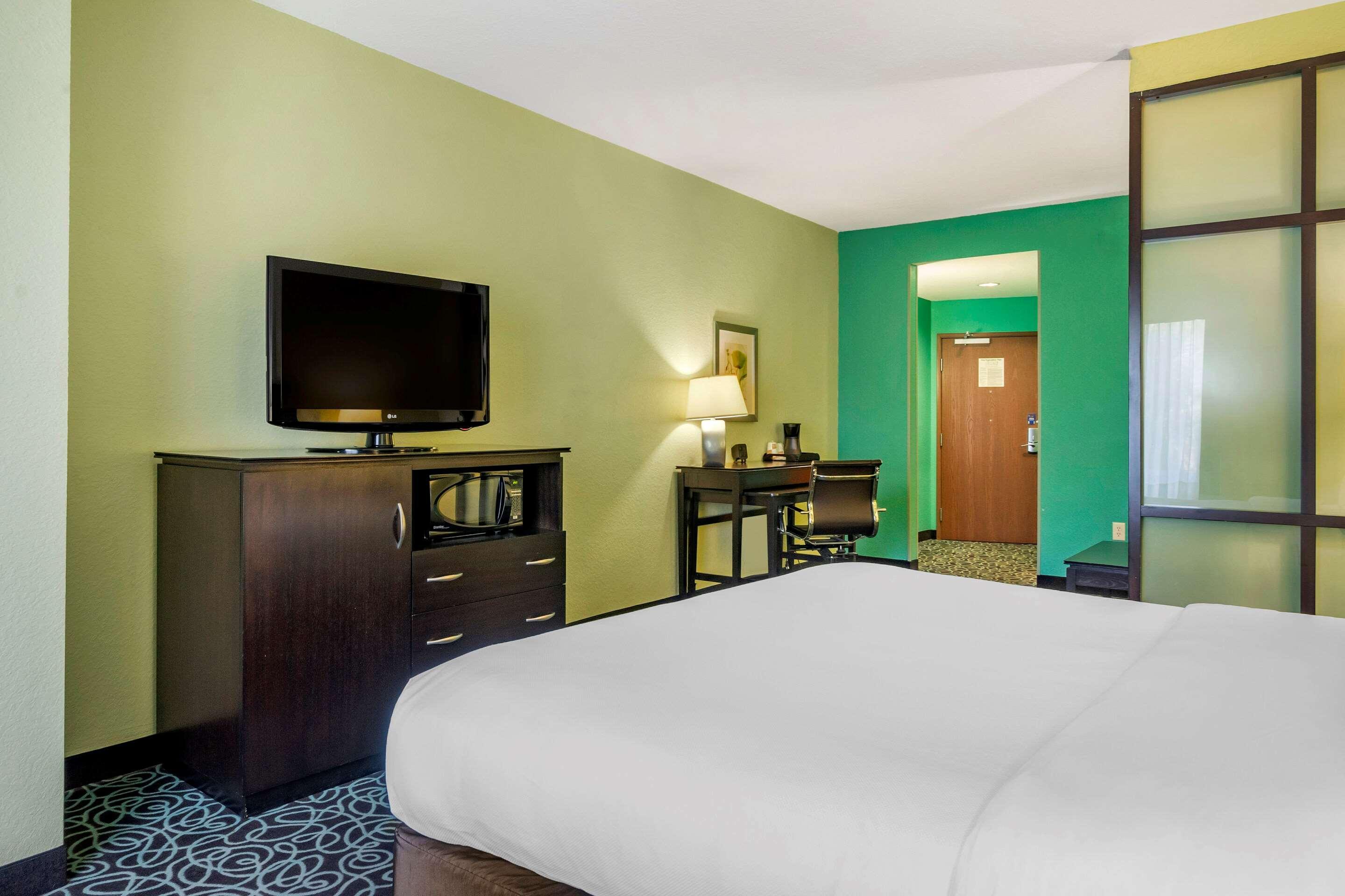 Hampton Inn By Hilton Tampa Fairgrounds Casino Exterior foto