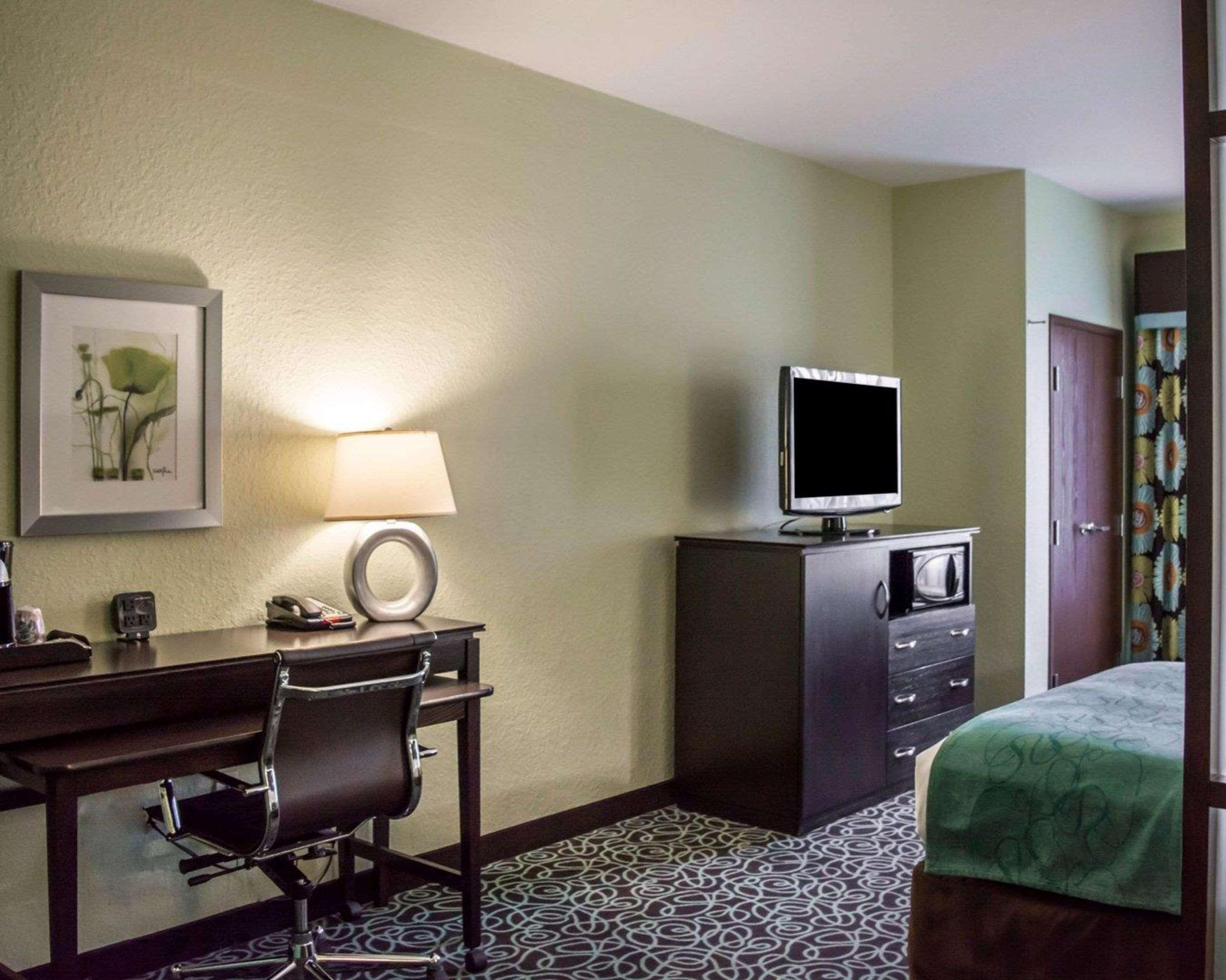 Hampton Inn By Hilton Tampa Fairgrounds Casino Exterior foto